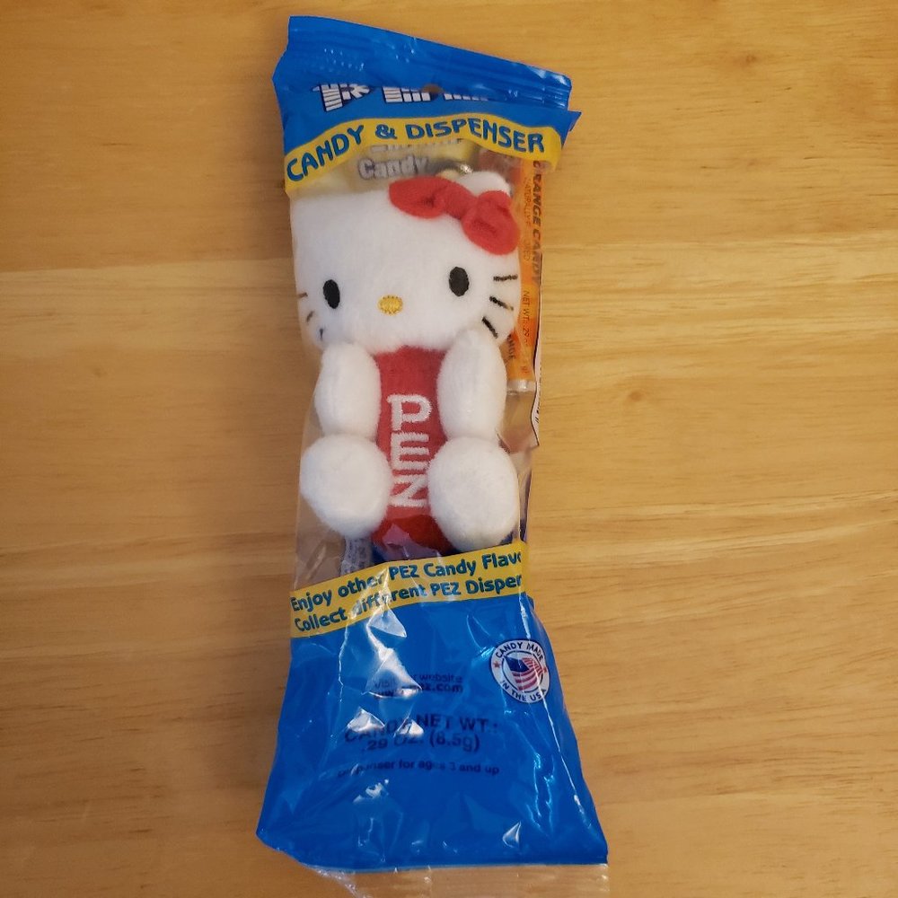 Hello Kitty PEZ Keychain